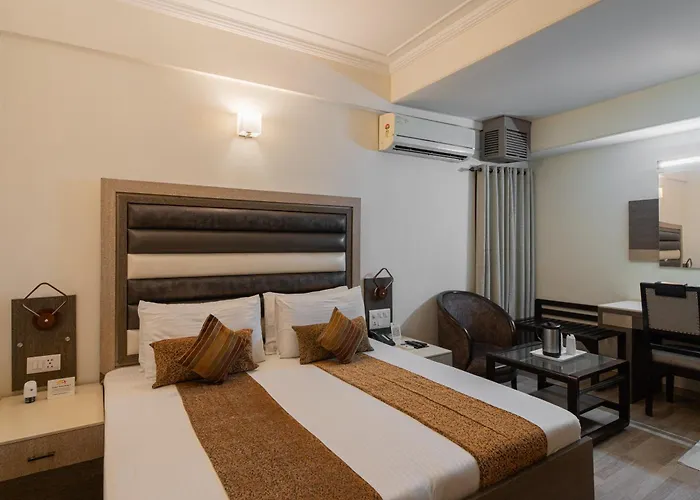 The Suncourt Hotel Yatri