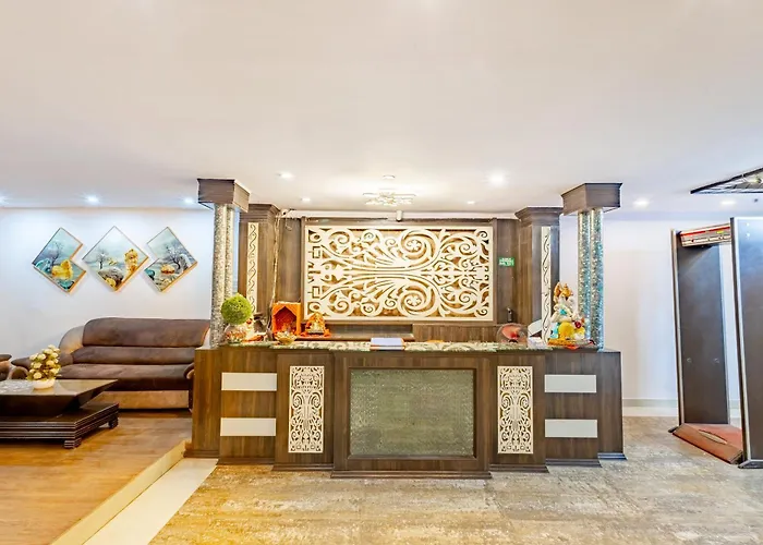 Hotel Garden View - Near Karol Bagh Metro Station And Gaffar Market